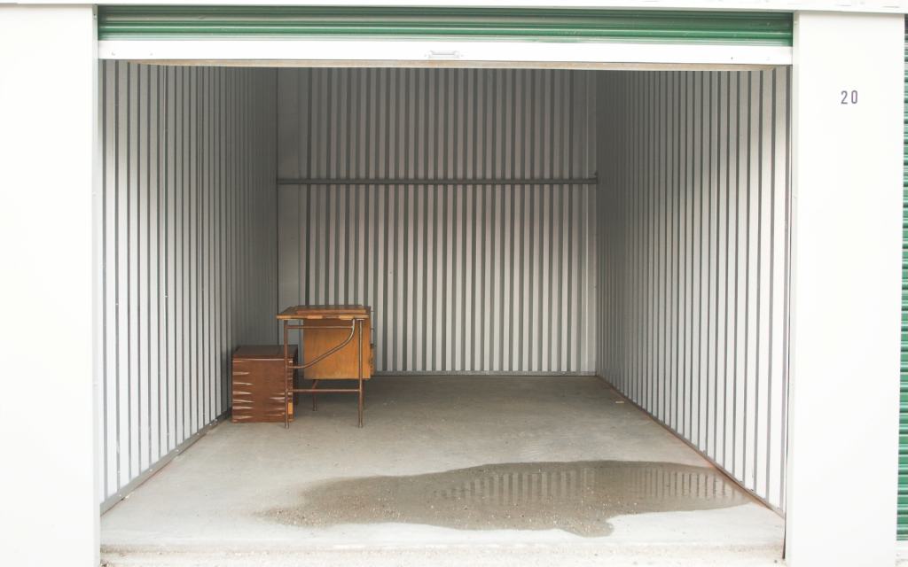 calculate the sq ft of your self storage unit for storage cost